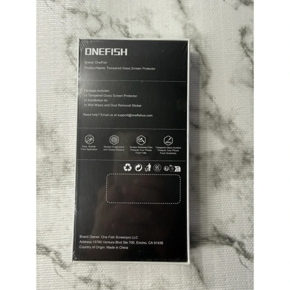 Onefish Premium Tempered Glass Film screen protectors for the‎ iPhone 15